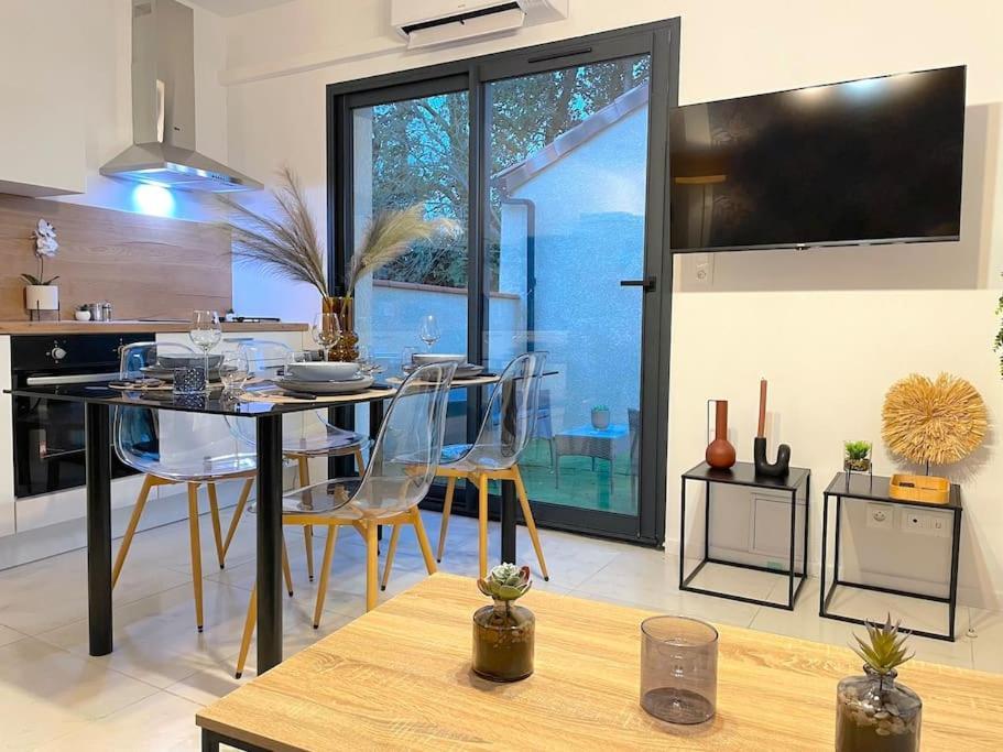 Le Sequoia - Maison Individuelle, Terrasse, Parking Prive Saix  Exteriör bild